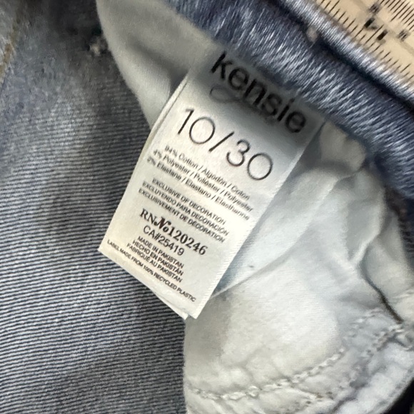 Kensie Jeans Women's The slim Straight stretchy Jeans Size 10/30 - Picture 5 of 9